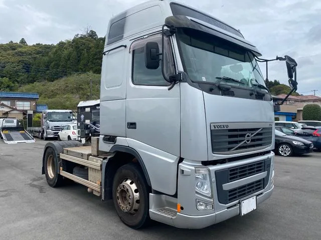 Volvo VOLVO OTHER 2014 из Японии — купить под ключ