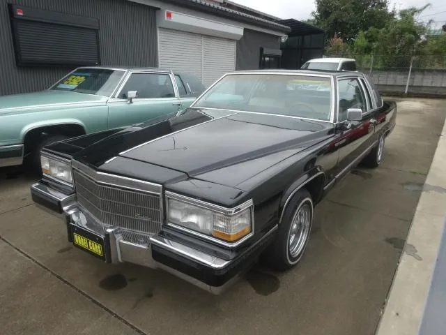 Cadillac CADILLAC DEVIL 1982 из Японии — купить под ключ