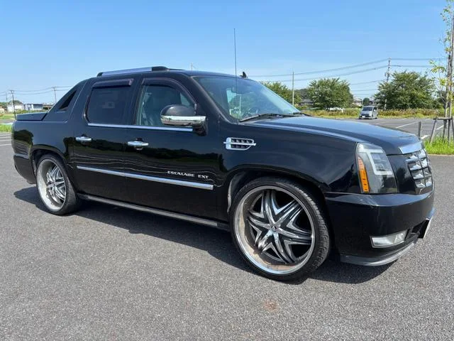 Cadillac CADILLAC ESCALADE EXT 2007 из Японии — купить под ключ