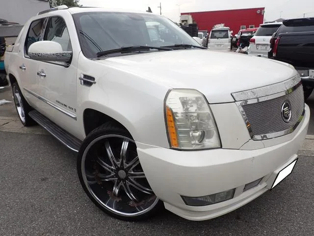 Cadillac CADILLAC ESCALADE EXT 2007 из Японии — купить под ключ