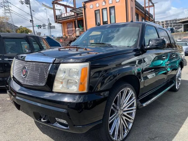 Cadillac CADILLAC ESCALADE EXT 2003 из Японии — купить под ключ