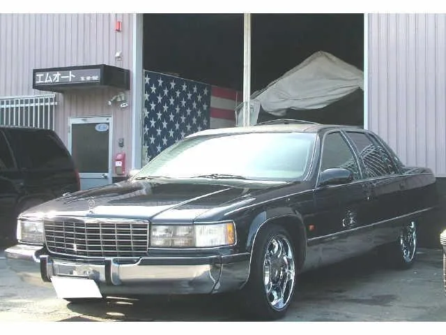 Cadillac CADILLAC FLEETWOOD 1995 из Японии — купить под ключ
