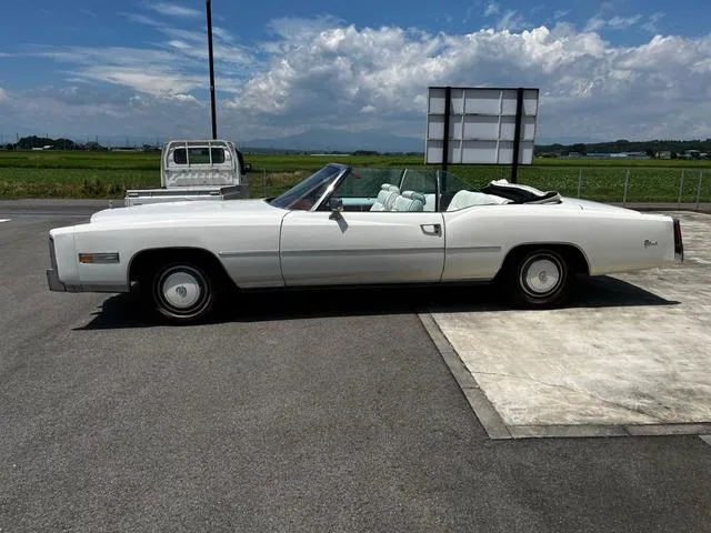 Cadillac CADILLAC OTHER 2010 из Японии — купить под ключ