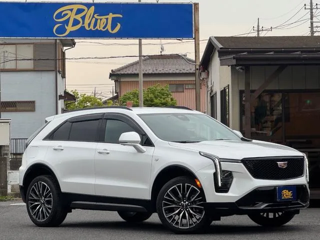 Cadillac CADILLAC XT4 2025 из Японии — купить под ключ