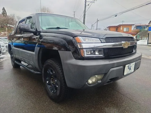 Chevrolet CHEVROLET AVALANCHE 2004 из Японии — купить под ключ
