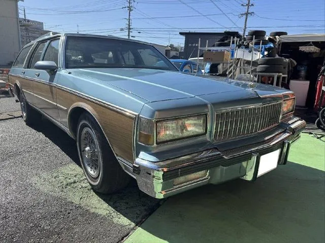 Chevrolet CHEVROLET CAPRICE 1988 из Японии — купить под ключ
