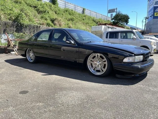 Chevrolet CHEVROLET IMPARA 1995 из Японии — купить под ключ
