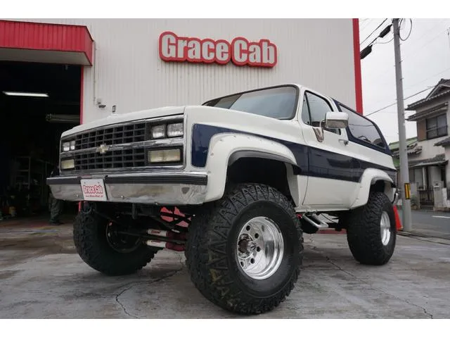 Chevrolet CHEVROLET K-5 1990 из Японии — купить под ключ
