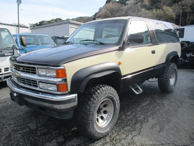 Chevrolet CHEVROLET TAHOE SPORTS 1992 из Японии — купить под ключ