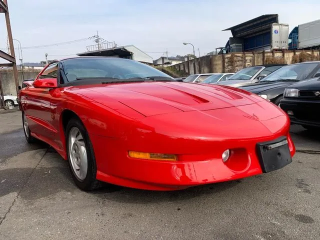 Pontiac PONTIAC FIREBIRD 1993 из Японии — купить под ключ