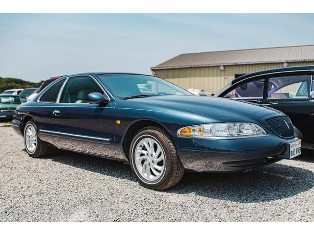 Lincoln LINCOLN MARK VIII 1997 из Японии — купить под ключ