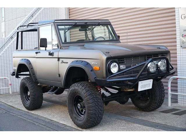 Ford BRONCO 1967 из Японии — купить под ключ