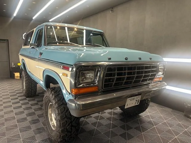 Ford BRONCO 1979 из Японии — купить под ключ