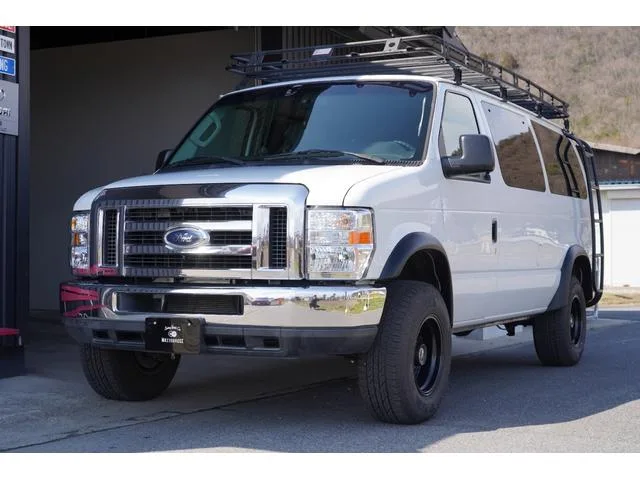 Ford E-150 2014 из Японии — купить под ключ