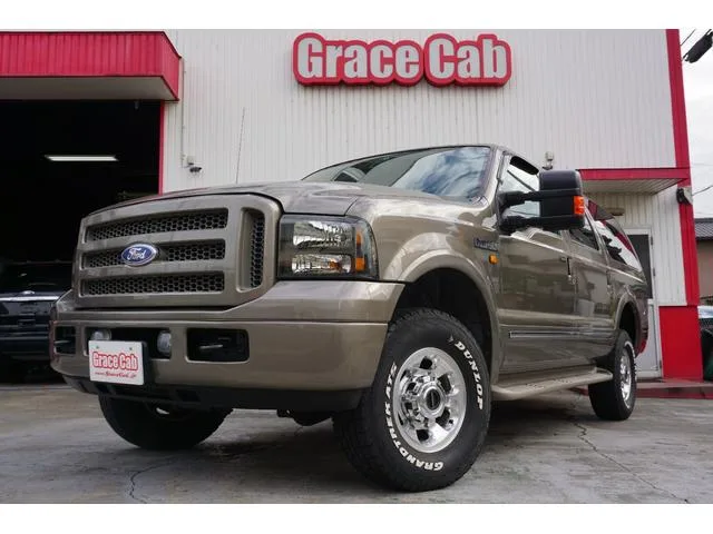 Ford EXCURSION 2005 из Японии — купить под ключ