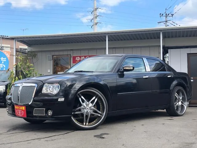 Chrysler CHRYSLER 300 2010 из Японии — купить под ключ