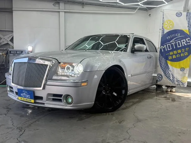 Chrysler CHRYSLER 300C 2006 из Японии — купить под ключ