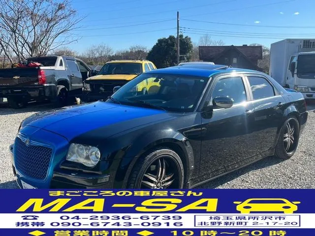 Chrysler CHRYSLER 300C 2010 из Японии — купить под ключ