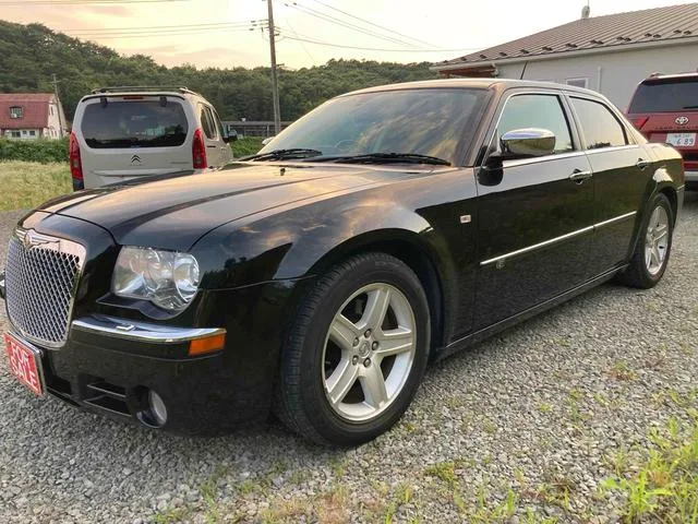 Chrysler CHRYSLER 300C 2008 из Японии — купить под ключ