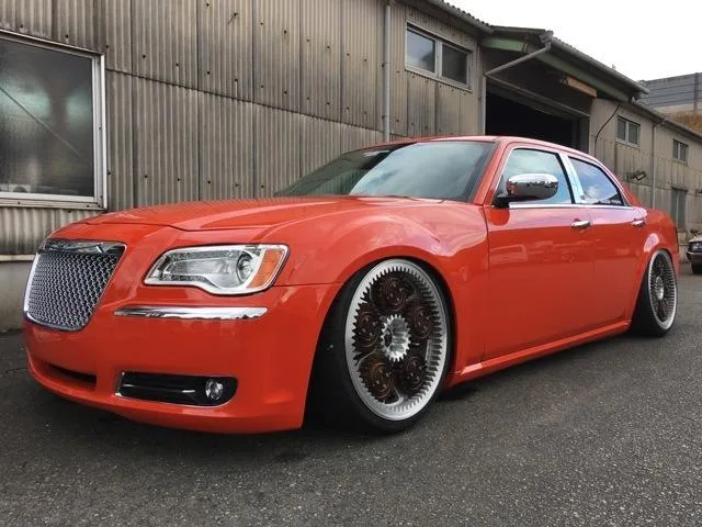 Chrysler CHRYSLER 300C 2006 из Японии — купить под ключ