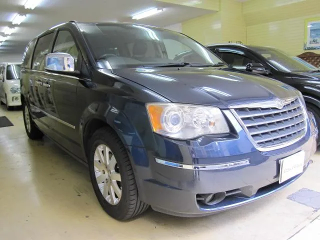 Chrysler CHRYSLER GRAND VOYAGER 2010 из Японии — купить под ключ
