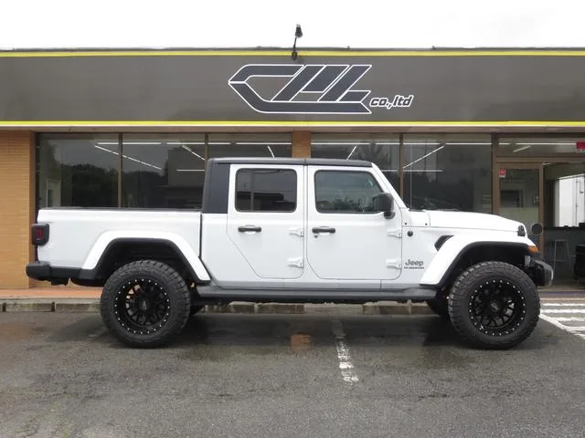 Chrysler Jeep JEEP GLADIATOR 2021 из Японии — купить под ключ