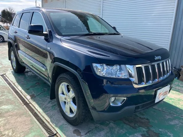 Amc Jeep JEEP CHEROKEE 2013 из Японии — купить под ключ