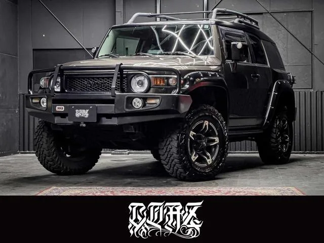 America Toyota FJ CRUISER 2011 из Японии — купить под ключ