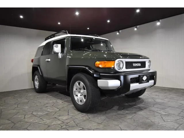 America Toyota FJ CRUISER 2011 из Японии — купить под ключ