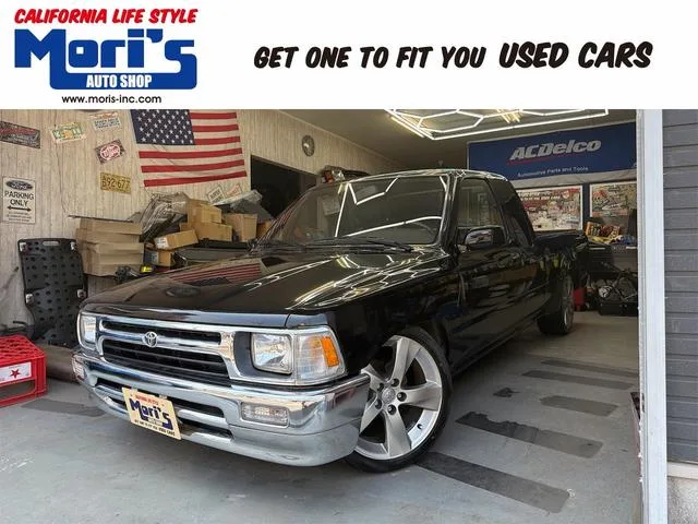 America Toyota HILUX 1994 из Японии — купить под ключ