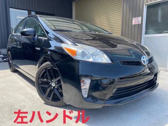 America Toyota PRIUS 2012 из Японии — купить под ключ