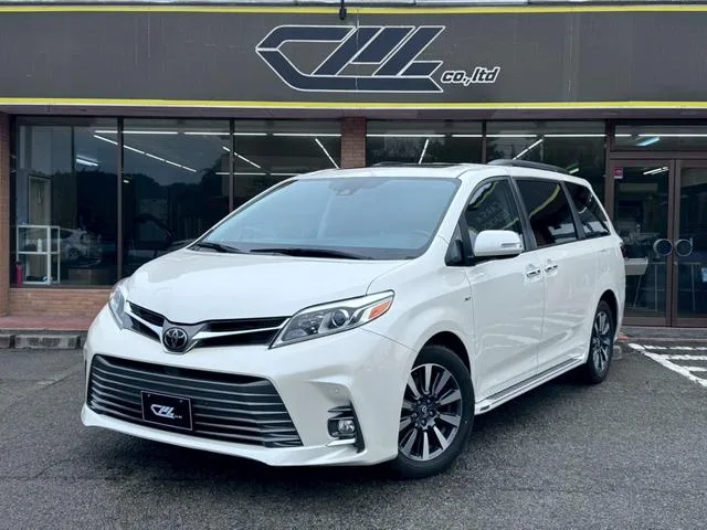America Toyota SIENNA 2018 из Японии — купить под ключ