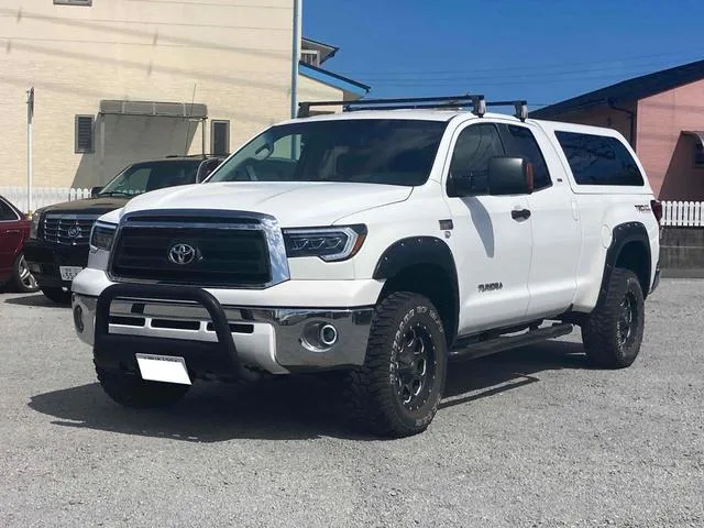 America Toyota TUNDRA 2014 из Японии — купить под ключ