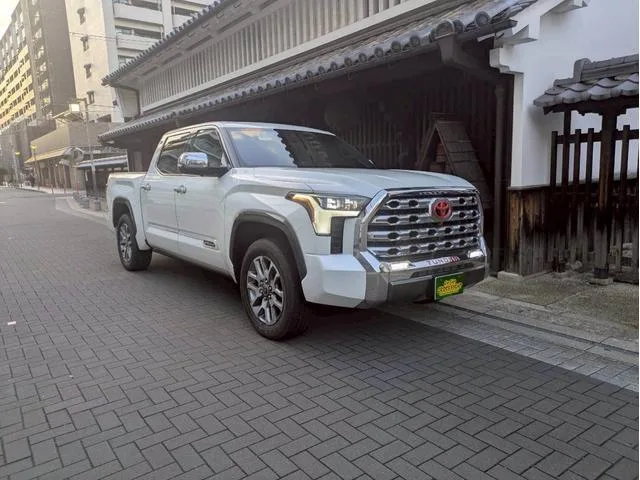America Toyota TUNDRA 2023 из Японии — купить под ключ