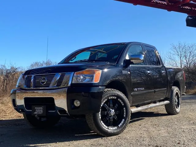 America Nissan TITAN 2012 из Японии — купить под ключ