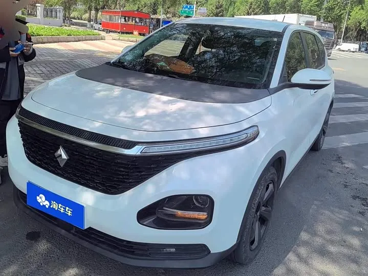 Baojun RM-5 2021 из Китая — купить под ключ