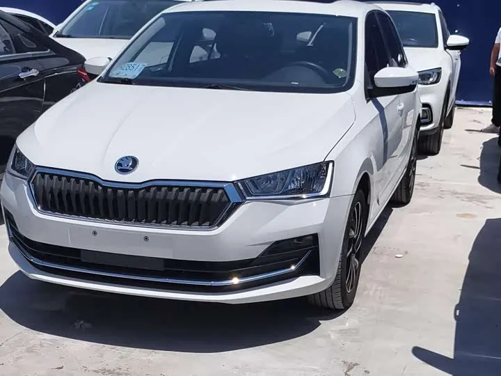 Skoda Rapid Spaceback 2021 из Китая — купить под ключ