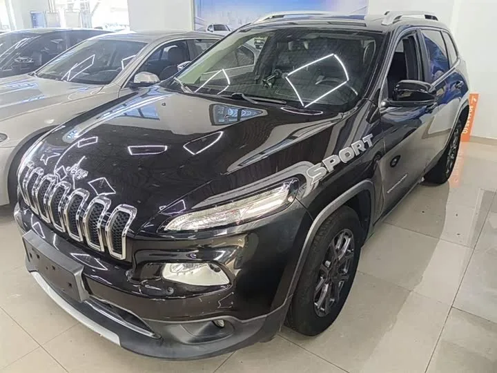 Jeep Cherokee 2021 из Китая — купить под ключ