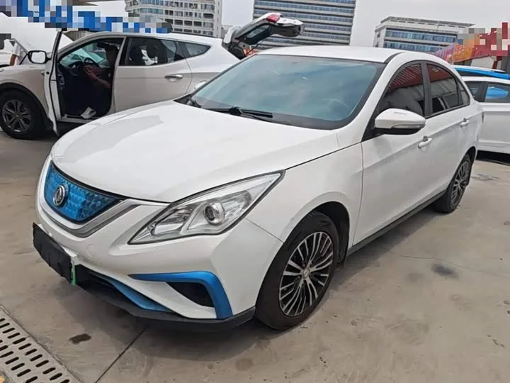 Dongfeng Forthing S50 EV 2021 из Китая — купить под ключ