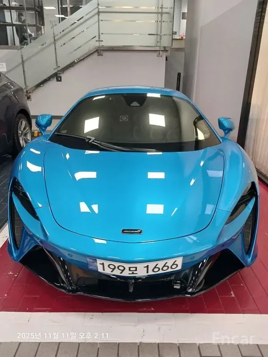 Mclaren Artura 2024 из Кореи — купить под ключ