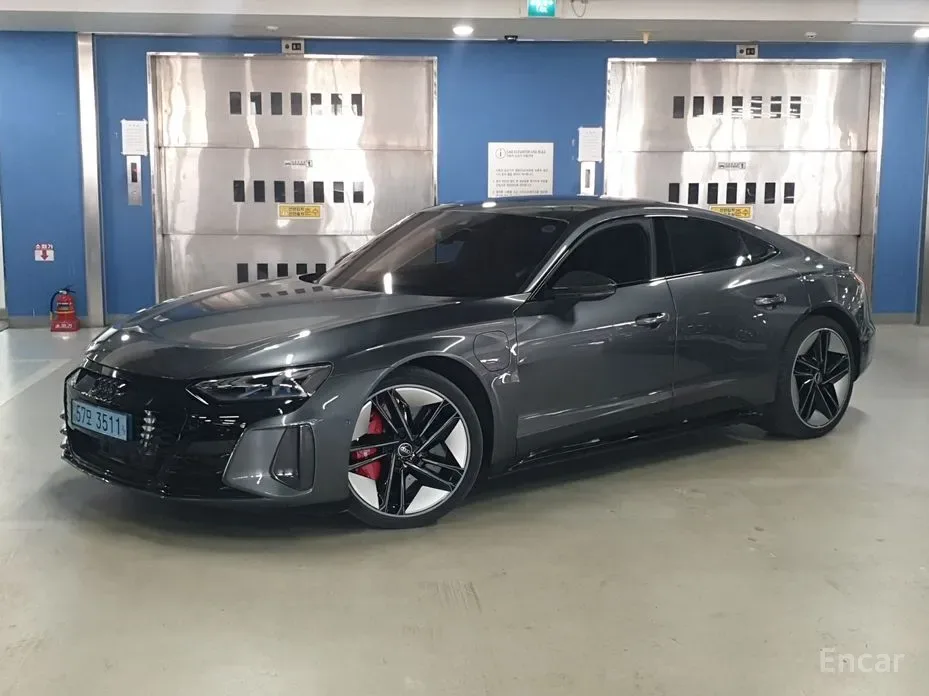 Audi RS e-tron GT 2022 из Кореи — купить под ключ