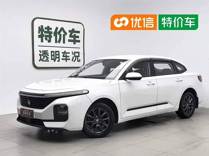 Baojun RC-5 2021 из Китая — купить под ключ