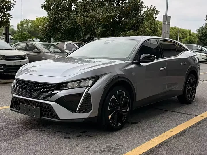 Peugeot 408X 2024 из Китая — купить под ключ