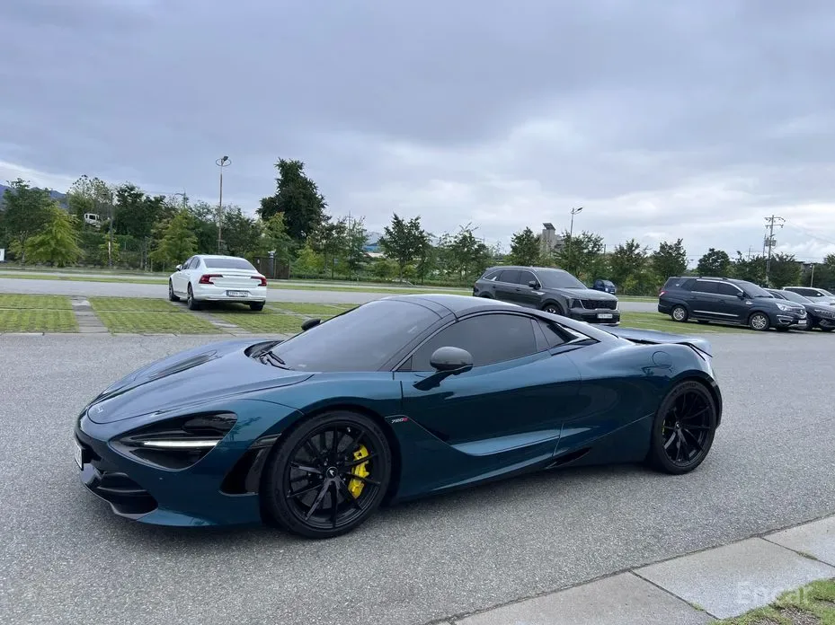 Mclaren 720S 2022 из Кореи — купить под ключ