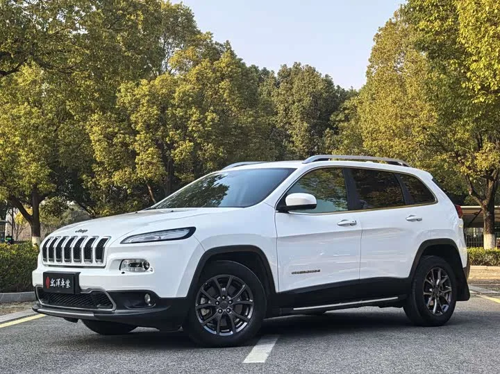 Jeep Cherokee 2021 из Китая — купить под ключ