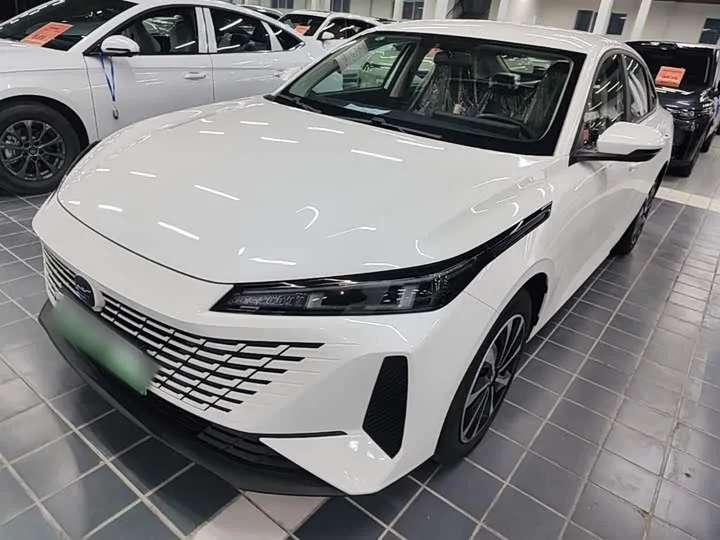 Changan Oshan 520 2026 из Китая — купить под ключ