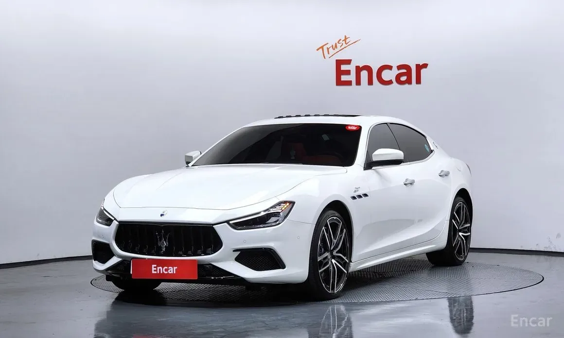 Maserati Ghibli 2013 из Кореи — купить под ключ