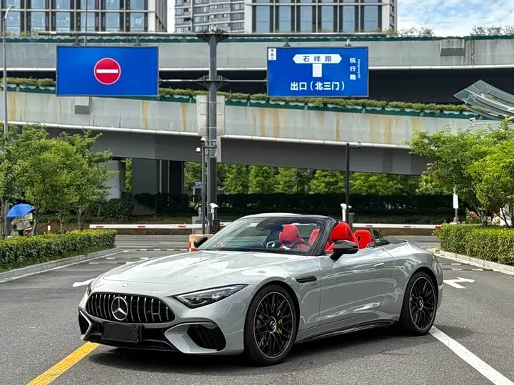 Mercedes-Benz SL-Class AMG 2025 из Китая — купить под ключ