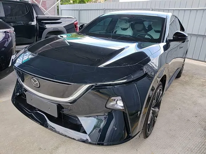 Mazda EZ-60 2025 из Китая — купить под ключ