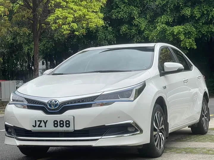 Toyota Corolla Hybrid 2022 из Китая — купить под ключ